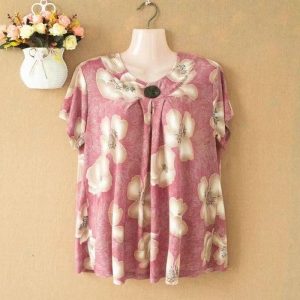 Middle-aged women's T-shirt