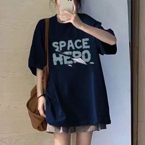 Loose women's T-shirt