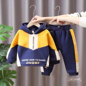 Children's hooded sweatshirt set