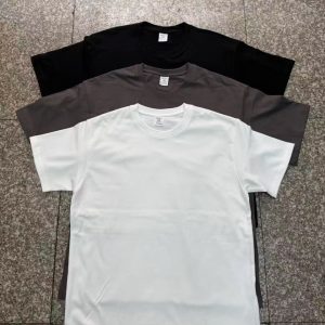 Men's solid-color T-shirt