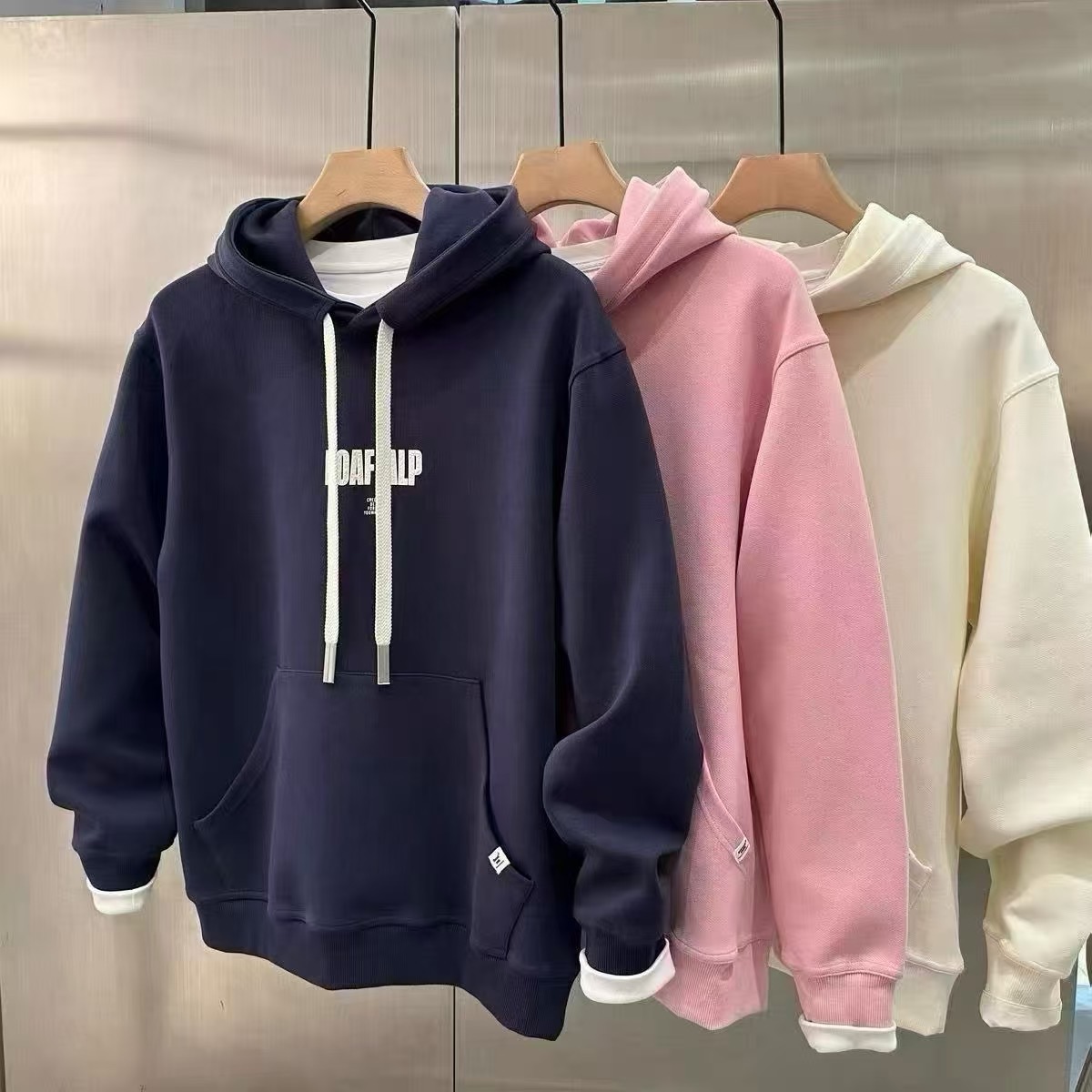 Men's and Women's Matching Hooded Sweatshirt - 图片 2