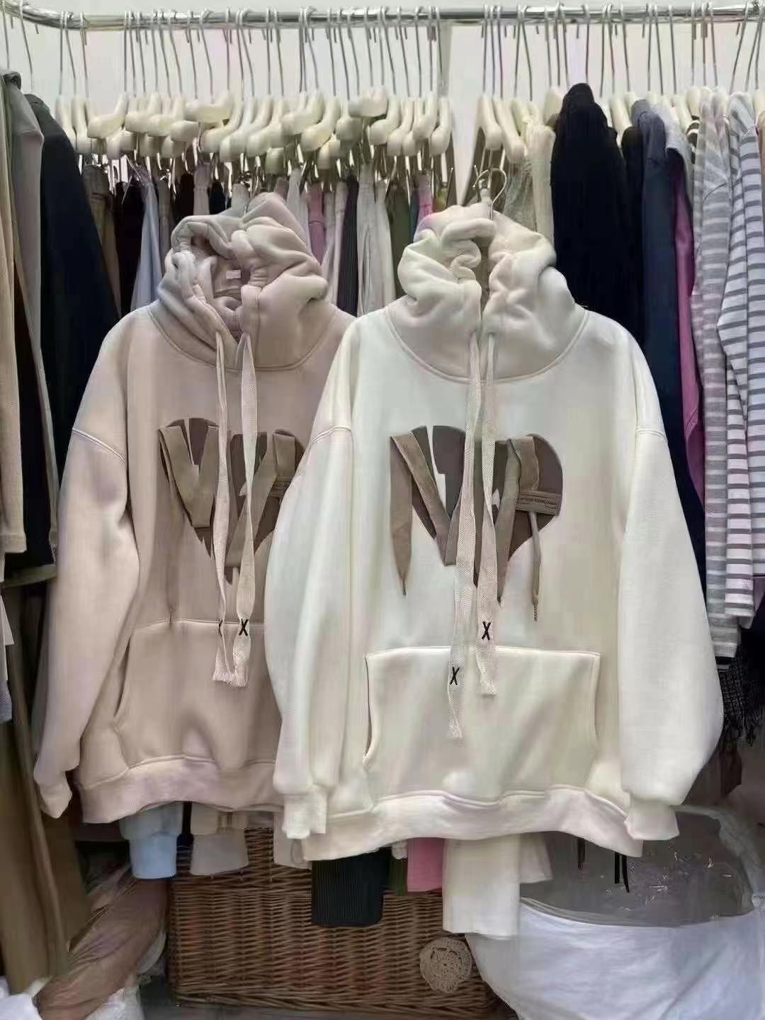 Men's and Women's Matching Hooded Sweatshirt - 图片 8
